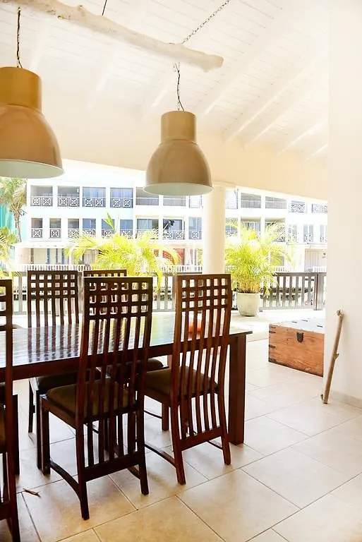 Villa Pela Playa 0*,  Karayip Hollandası